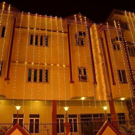 Hotel Kartikey Джапур Экстерьер фото