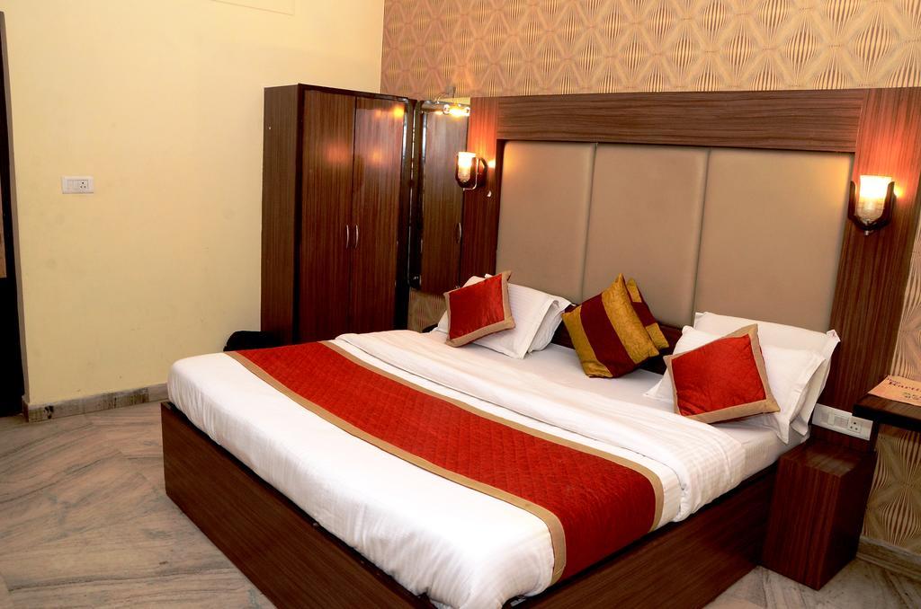 Hotel Kartikey Джапур Экстерьер фото
